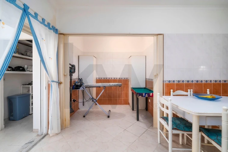 Apartamento T3 para Venda em Olhão Foto 6
