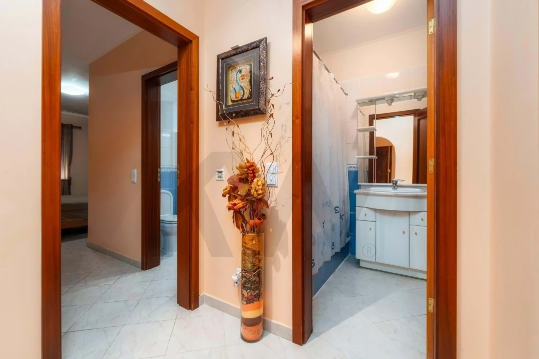 Apartamento T3 para Venda em Olhão Foto 20