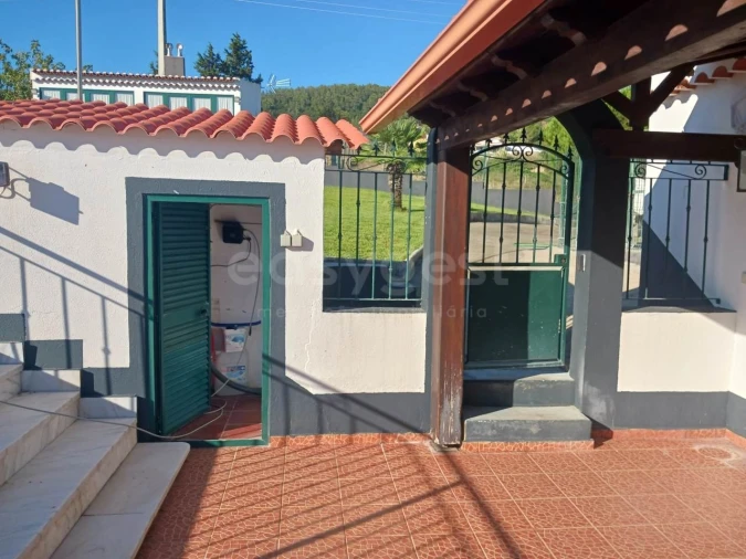 Quinta T4 para Venda em Alhandra, São João dos Montes e Calhandriz Foto 4