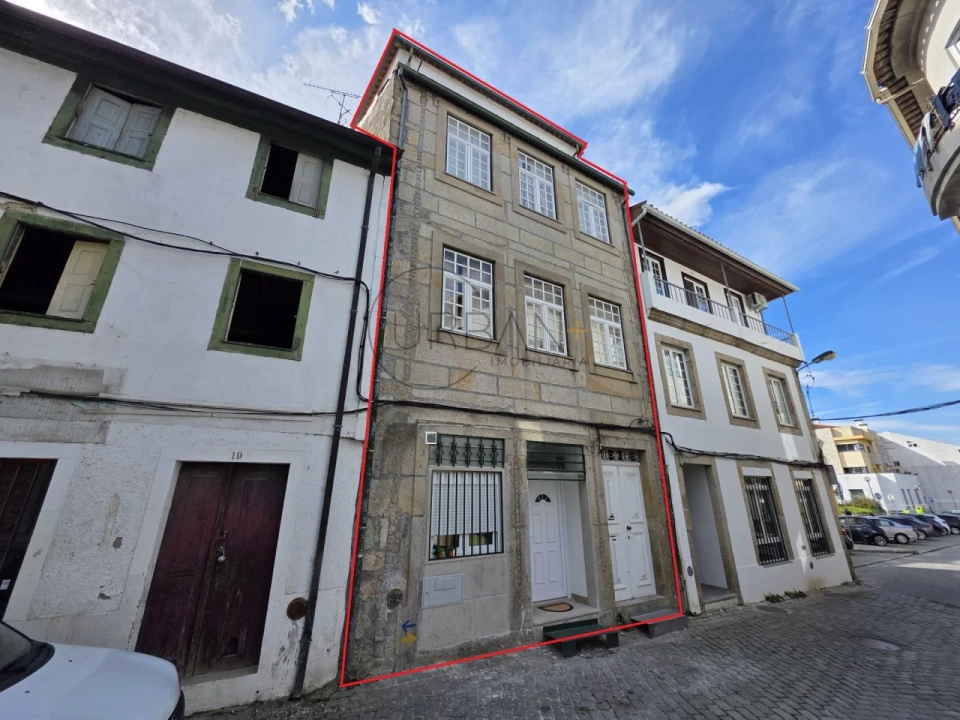 Prédio para Venda em Viseu Foto 1