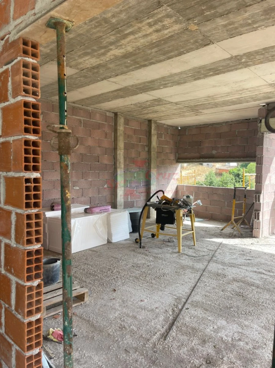 Moradia T4 para Venda em Eiras e São Paulo de Frades Foto 8