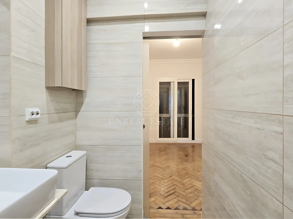 Apartamento T1 para Arrendamento em Algés, Linda-A-Velha e Cruz Quebrada-Dafundo Foto 25