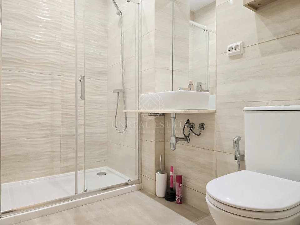 Apartamento T1 para Arrendamento em Algés, Linda-A-Velha e Cruz Quebrada-Dafundo Foto 23