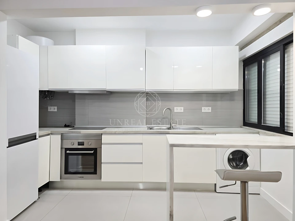 Apartamento T1 para Arrendamento em Algés, Linda-A-Velha e Cruz Quebrada-Dafundo Foto 11