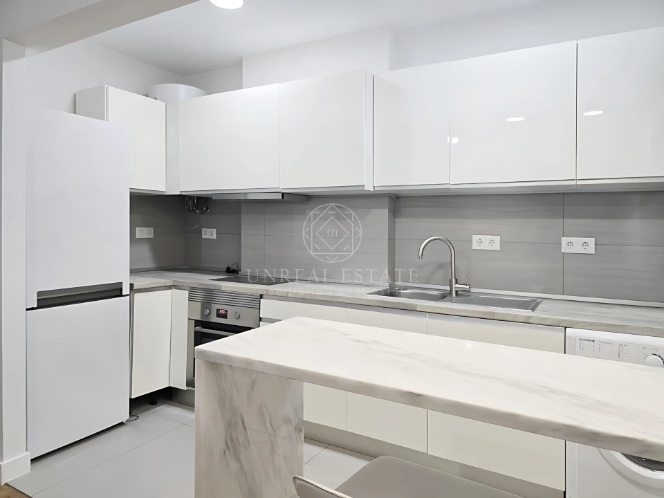 Apartamento T1 para Arrendamento em Algés, Linda-A-Velha e Cruz Quebrada-Dafundo Foto 12