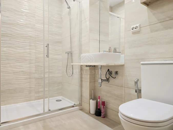 Apartamento T1 para Arrendamento em Algés, Linda-A-Velha e Cruz Quebrada-Dafundo Foto 23