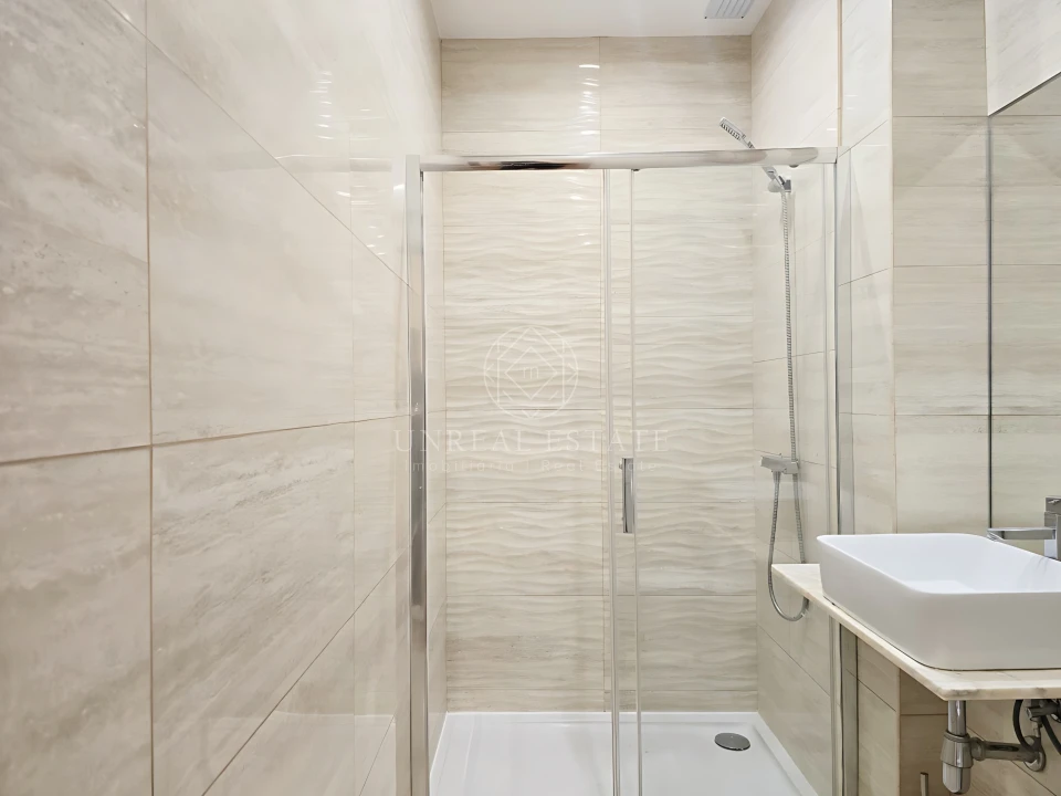 Apartamento T1 para Arrendamento em Algés, Linda-A-Velha e Cruz Quebrada-Dafundo Foto 22