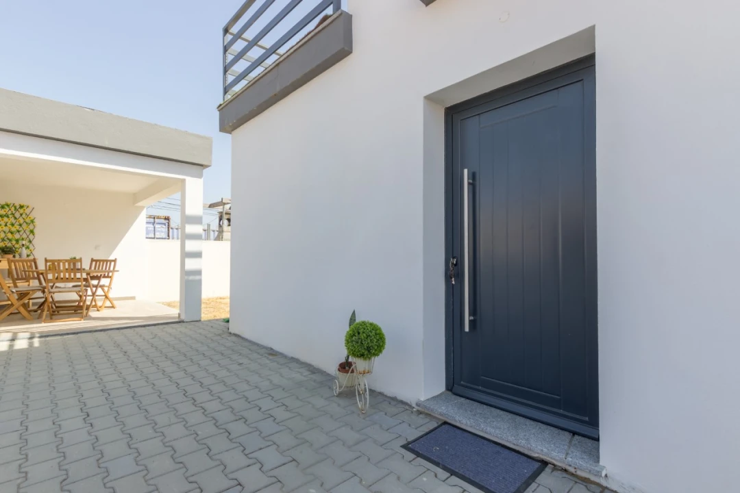 Moradia T3 para Venda em Fernao Ferro Foto 1