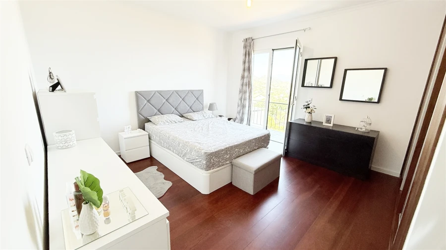 Moradia T2 para Venda em Agua de Pena Foto 16