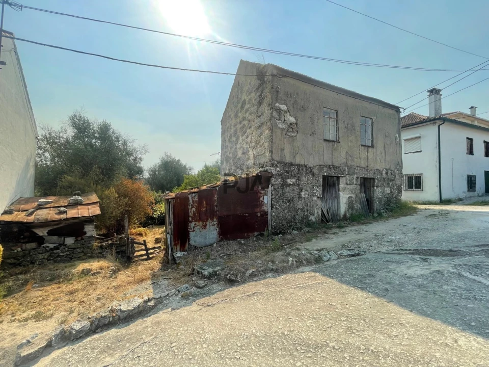 Moradia T3 para Venda em Mangualde, Mesquitela e Cunha Alta Foto 10