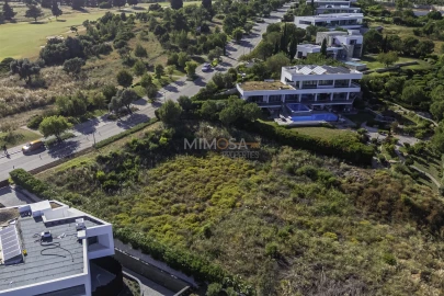 Terreno para Venda em Lagos (São Sebastião e Santa Maria)