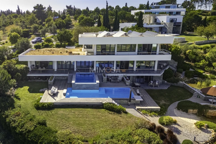 Moradia T4 para Venda em Odiaxere Foto 54