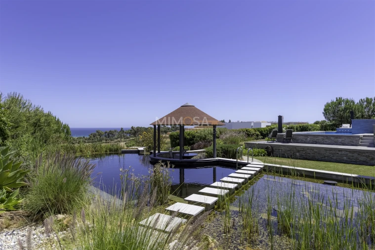 Moradia T4 para Venda em Odiaxere Foto 10