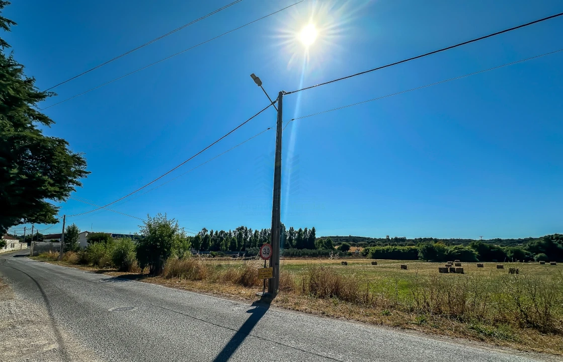 Terreno para Venda em Alcanena e Vila Moreira Foto 3