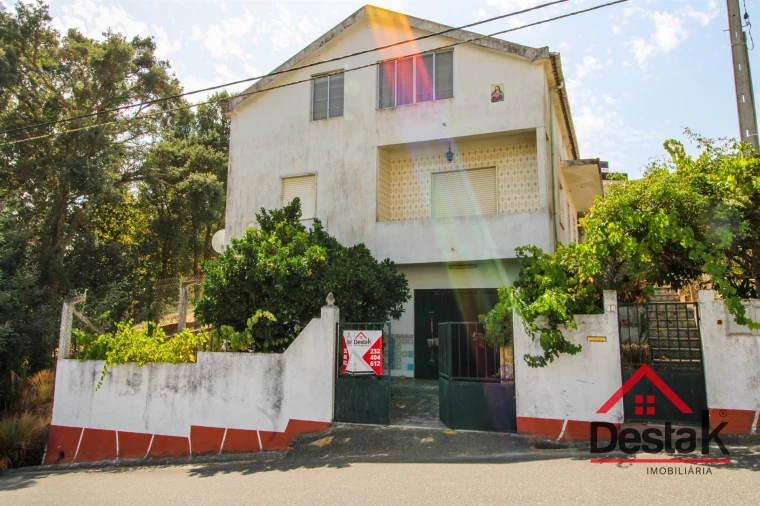 Moradia T5 para Venda em São Pedro do Sul, Várzea e Baiões Foto 1