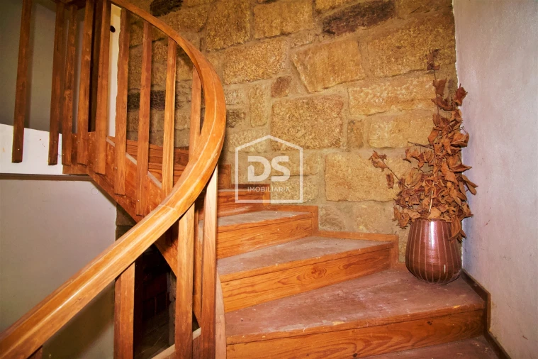 Quinta T12 para Venda em Tabuado Foto 9