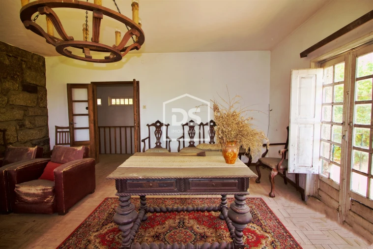 Quinta T12 para Venda em Tabuado Foto 32