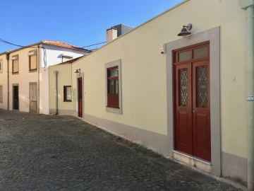 Apartamento T1 para Arrendamento em Aldoar, Foz do Douro e Nevogilde