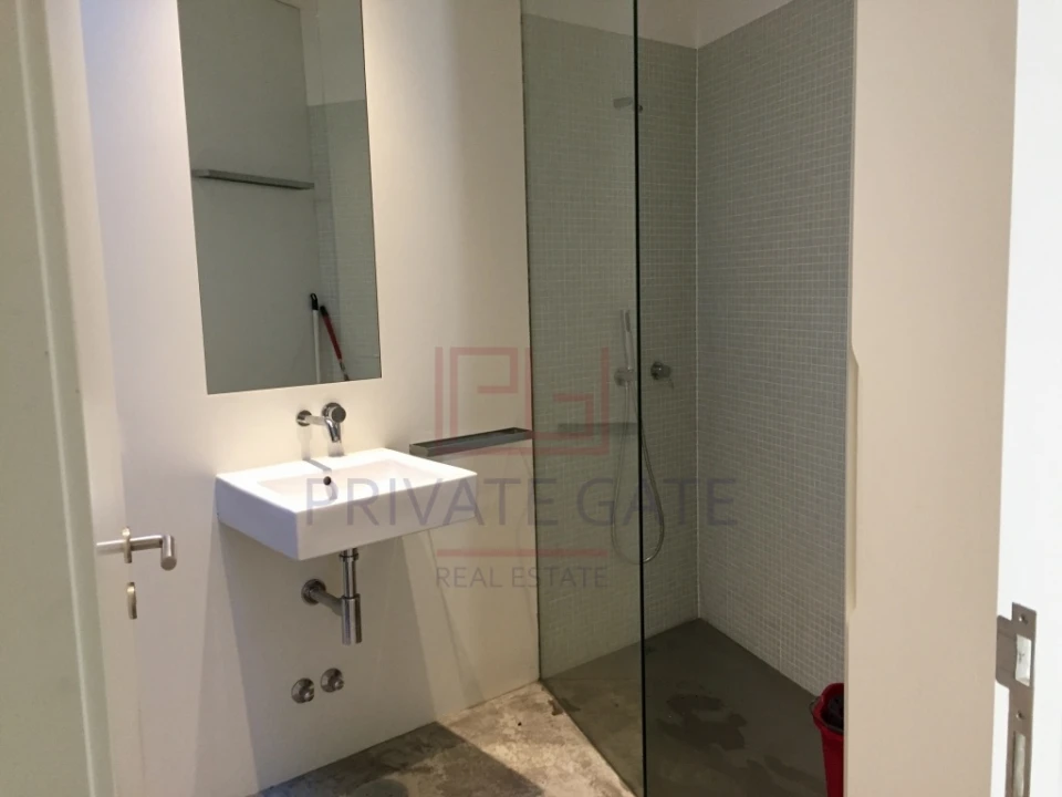 Apartamento T1 para Arrendamento em Aldoar, Foz do Douro e Nevogilde Foto 11