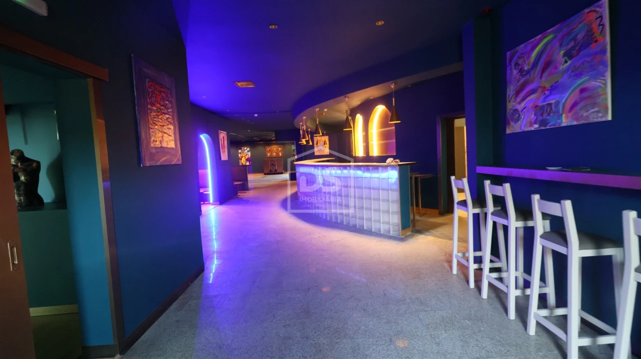 Negócio para Venda em Mundão Foto 37