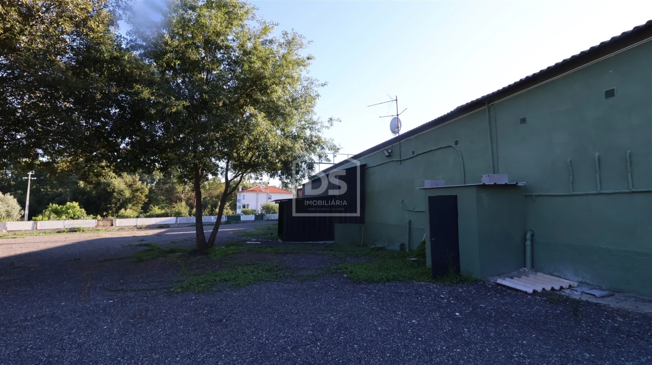 Negócio para Venda em Mundão Foto 23