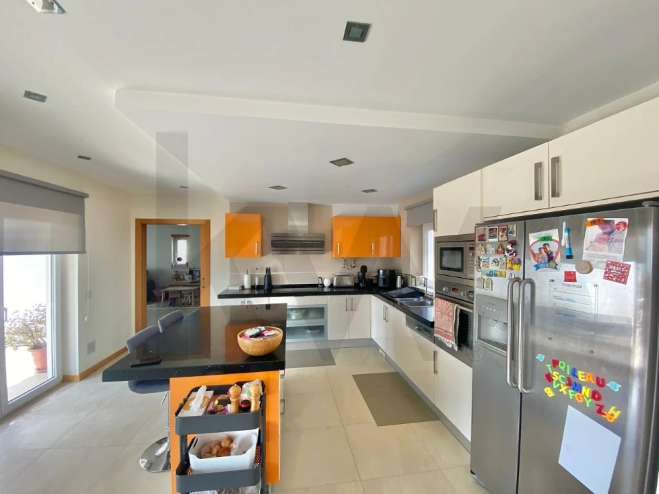 Moradia T3 para Venda em Valado dos Frades Foto 12