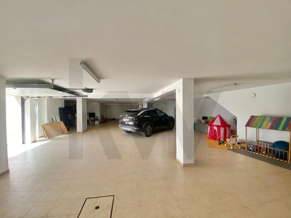 Moradia T3 para Venda em Valado dos Frades Foto 15