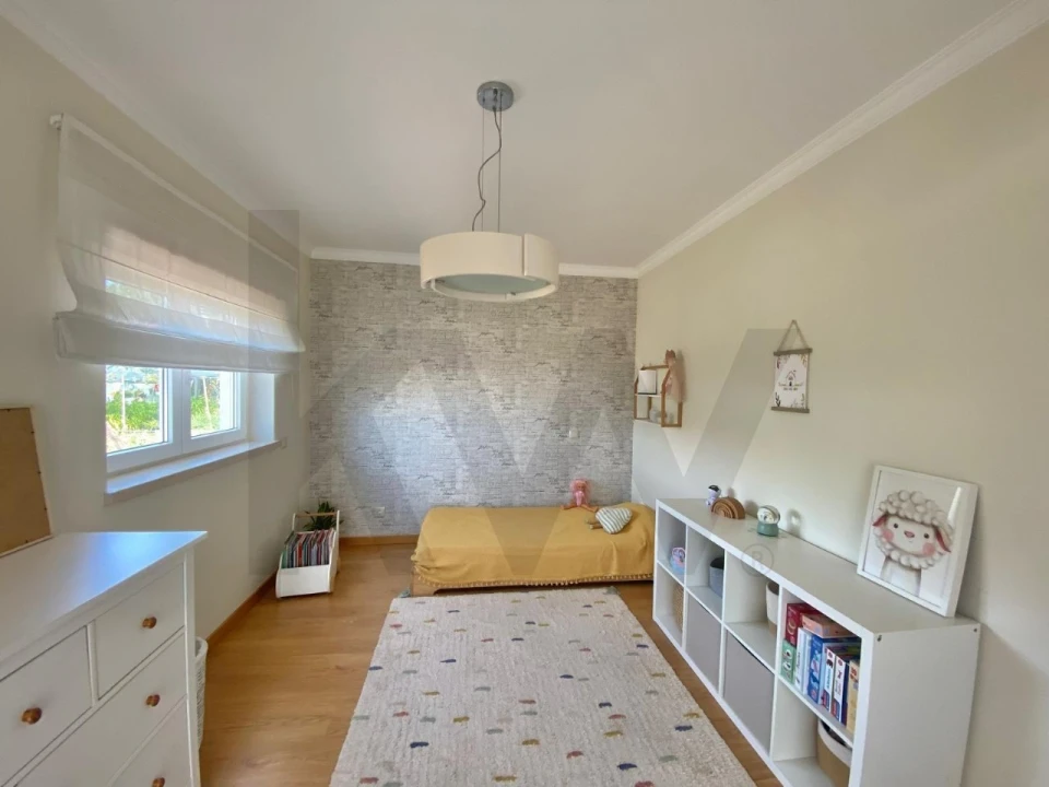 Moradia T3 para Venda em Valado dos Frades Foto 20