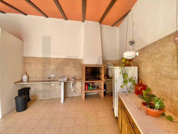 Moradia T3 para Venda em Valado dos Frades Foto 25