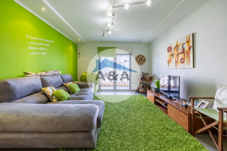 Apartamento T4 para Venda em Pataias e Martingança Foto 18