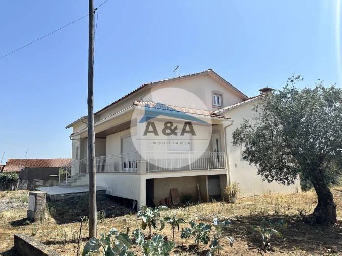 Moradia T3 para Venda em Atouguia Foto 15