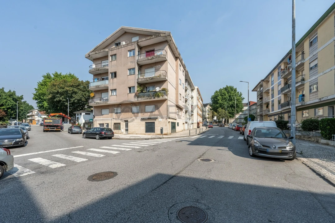 Loja para Venda em São Vitor (Braga) Foto 12