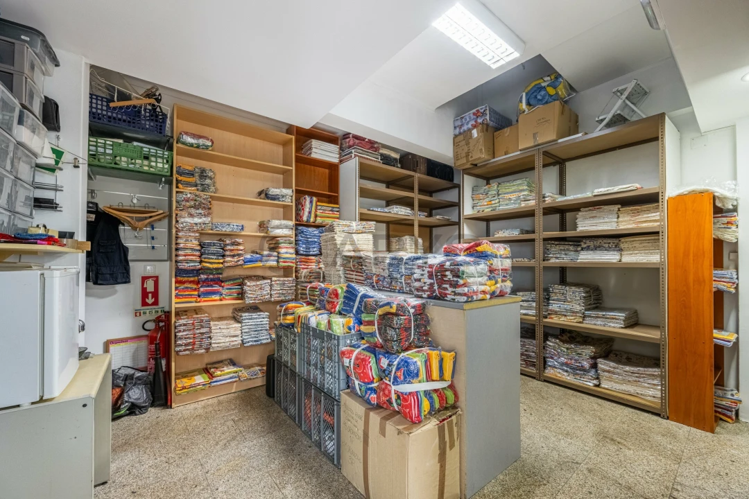 Loja para Venda em São Vitor (Braga) Foto 8