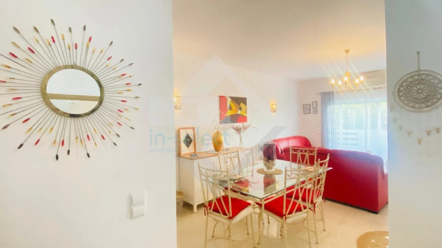 Apartamento T2 para Venda em Quarteira Foto 2