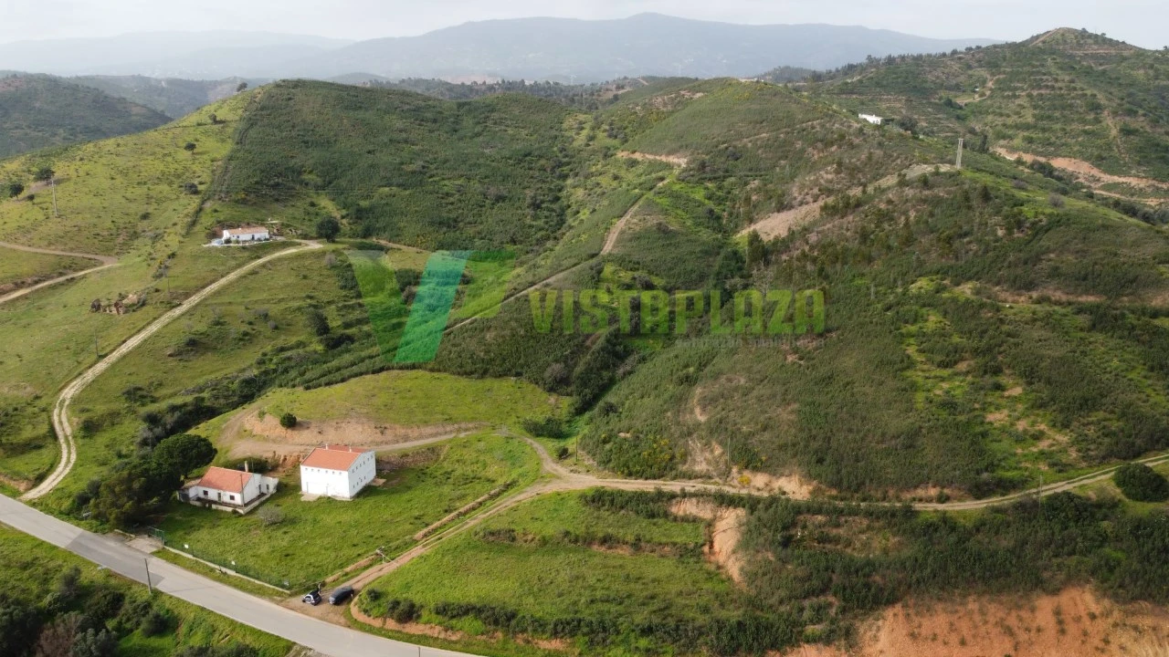 Quinta T2 para Venda em Alferce Foto 7