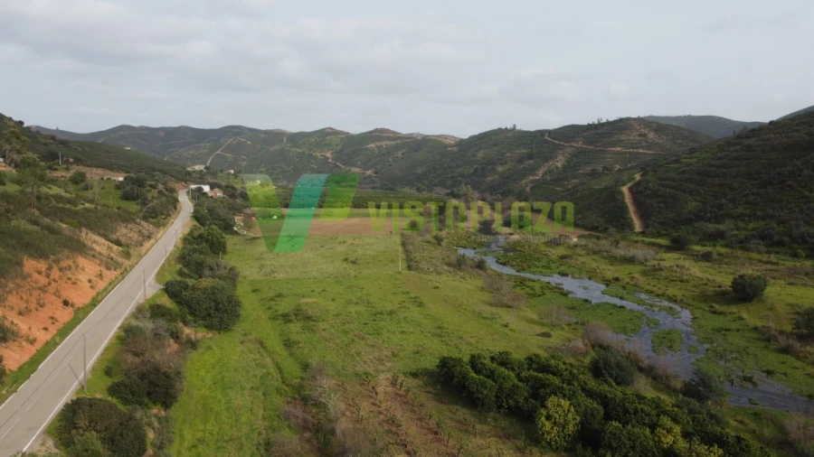 Quinta T2 para Venda em Alferce Foto 6