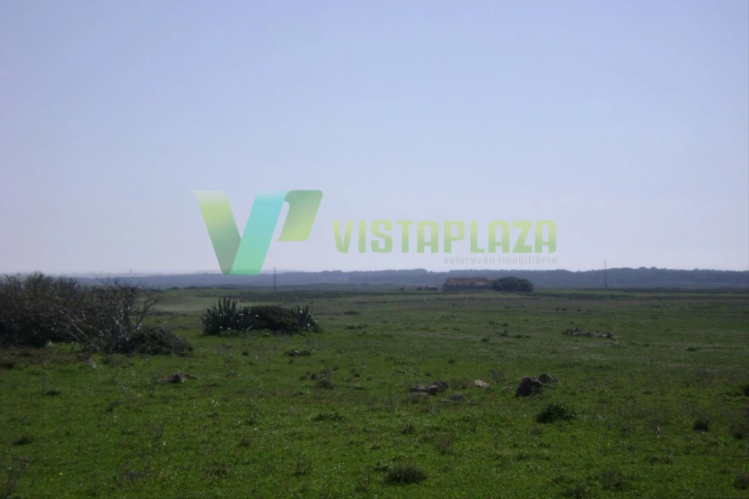 Terreno para Venda em Vila de Sagres Foto 1