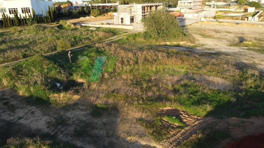 Terreno para Venda em Alcantarilha e Pêra Foto 11