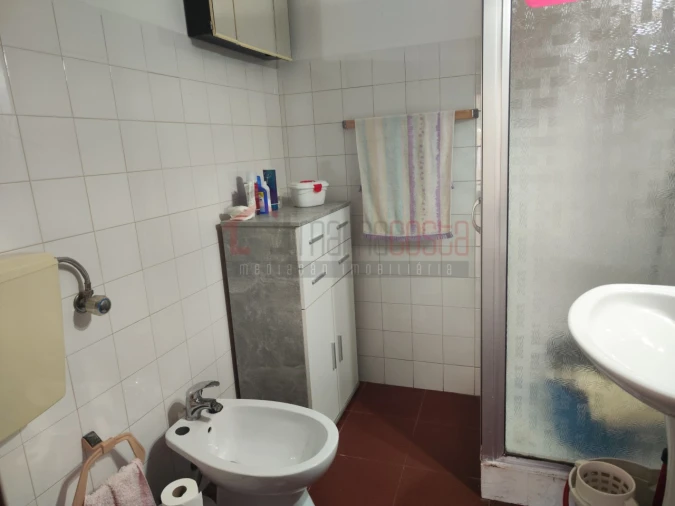 Garagem para Venda em Peniche Foto 6