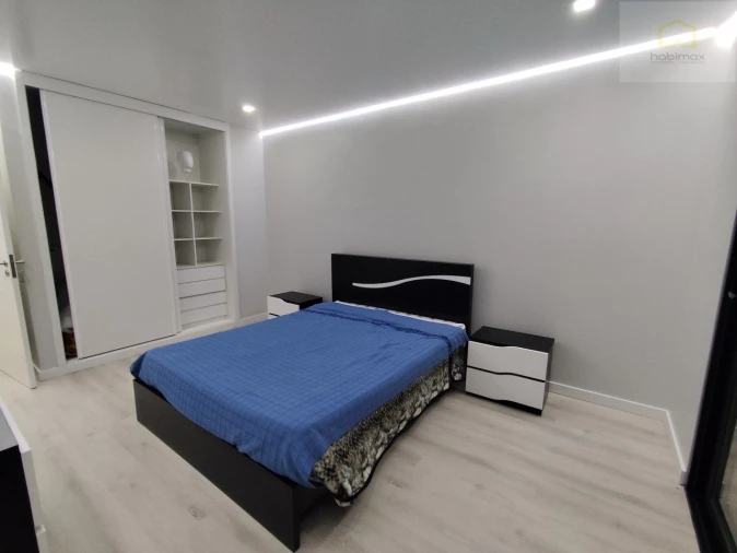 Moradia T3 para Venda em Arrifes Foto 18