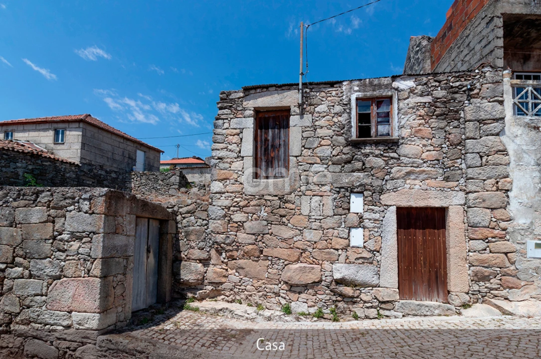 Moradia T3 para Venda em Lousa Foto 2