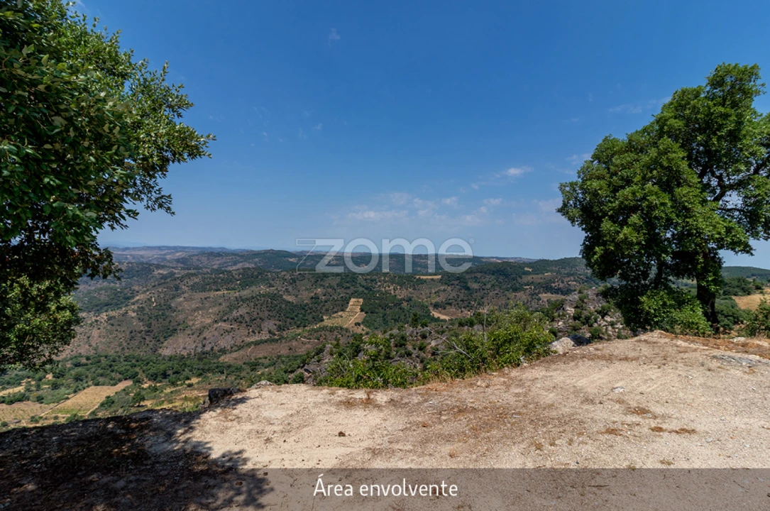 Moradia T3 para Venda em Lousa Foto 34