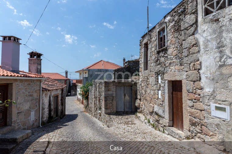 Moradia T3 para Venda em Lousa Foto 5