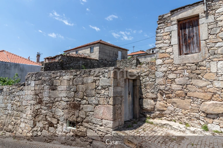 Moradia T3 para Venda em Lousa Foto 6