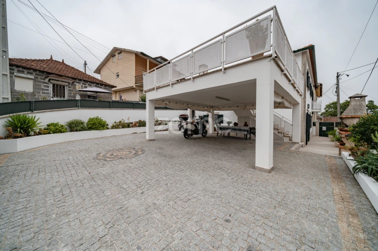 Moradia T6 para Venda em Braga (São José de São Lázaro e São João do Souto) Foto 41