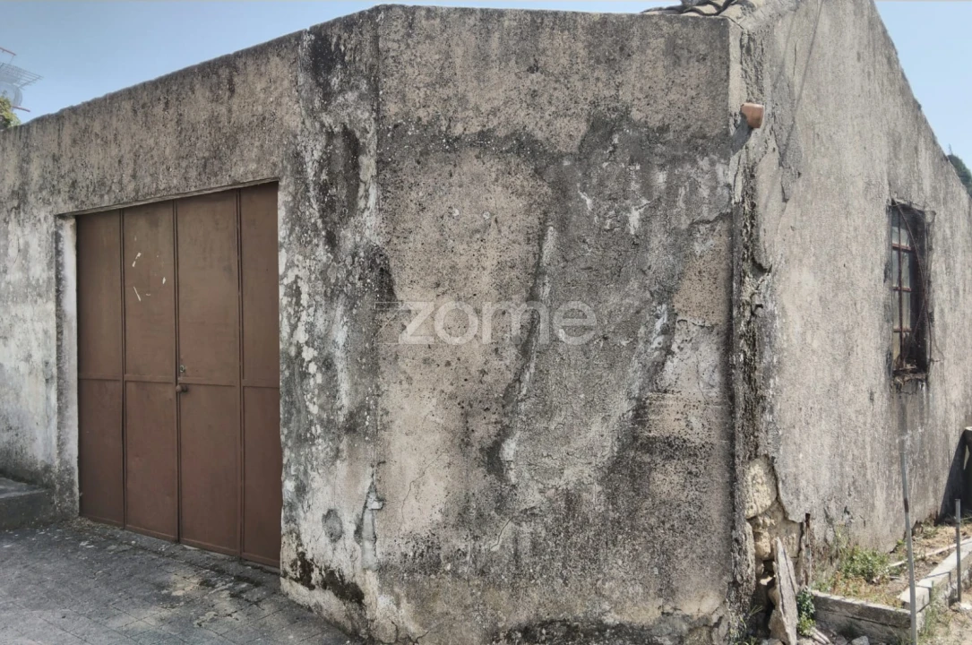 Moradia T1 para Venda em São Paio Foto 2