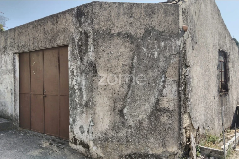 Moradia T1 para Venda em São Paio Foto 2