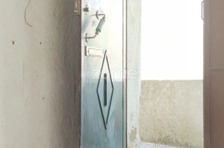 Moradia T1 para Venda em São Paio Foto 1