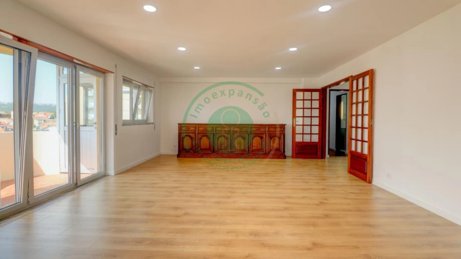 Apartamento T3 para Venda em Buarcos Foto 9