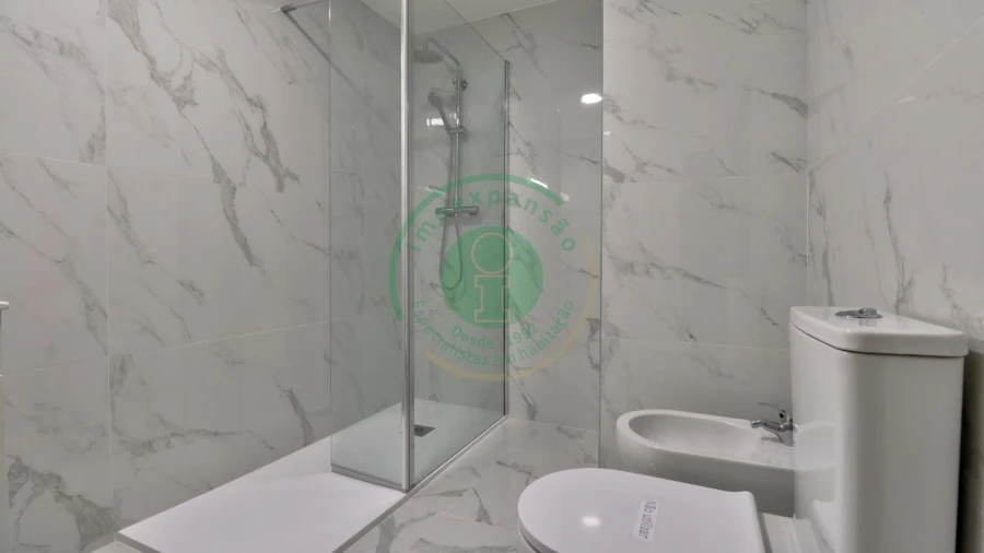 Apartamento T3 para Venda em Buarcos Foto 16